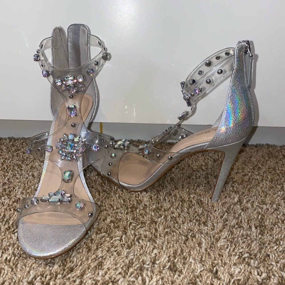 Aldo pumps, never used